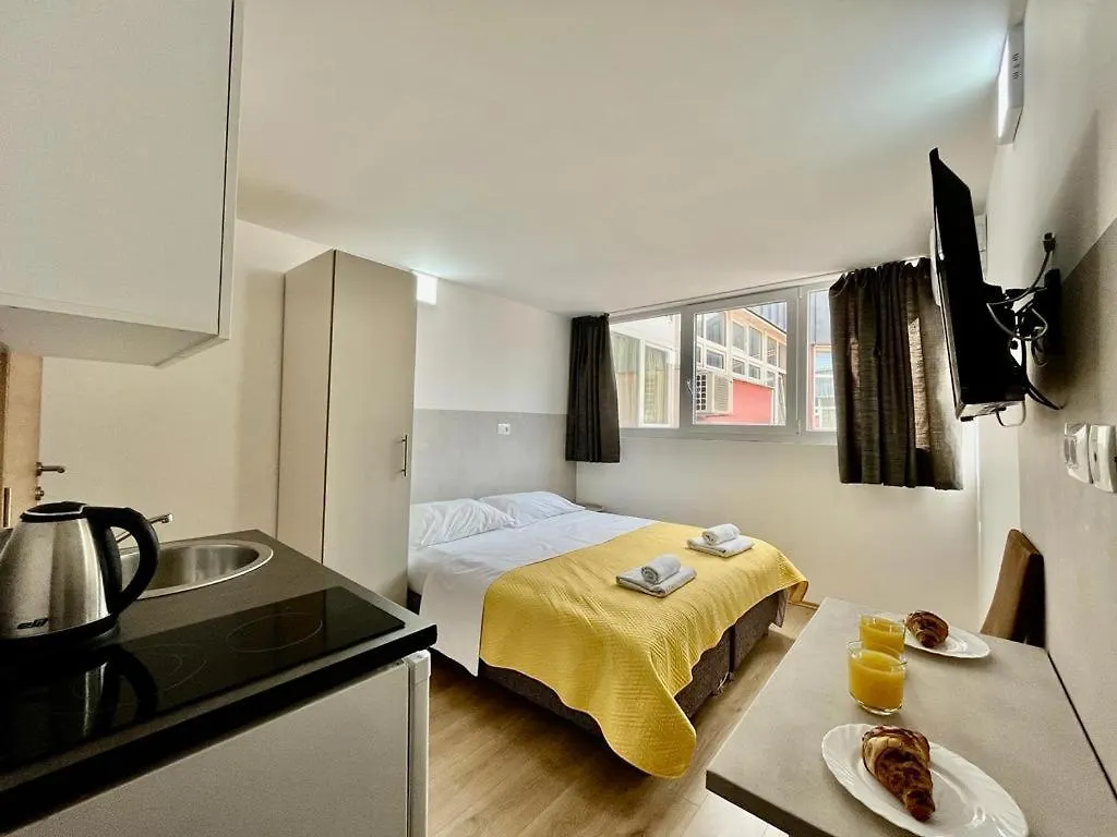 Apartmani Roza
